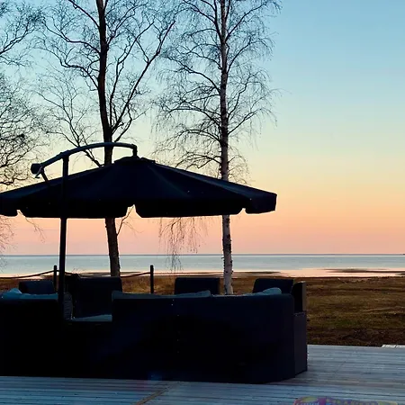 Terwaluoto Villa *